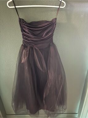 Elegant Plum Strapless Tulle Cocktail Dress